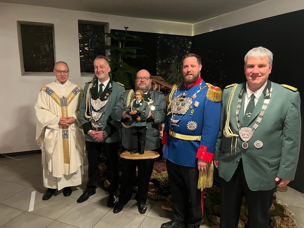 Einbringung des 4. Königs · in St. Marien Pesch